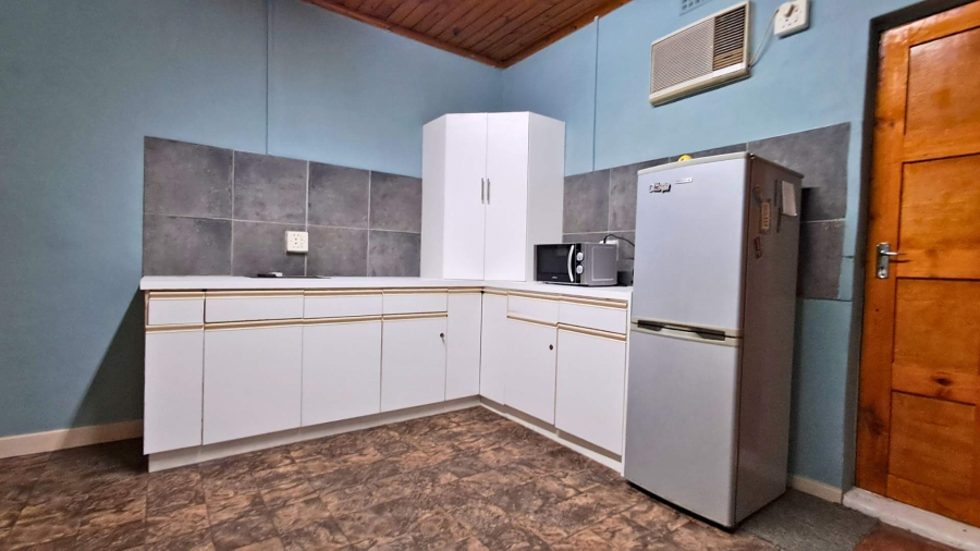 To Let 2 Bedroom Property for Rent in De Kuilen Western Cape